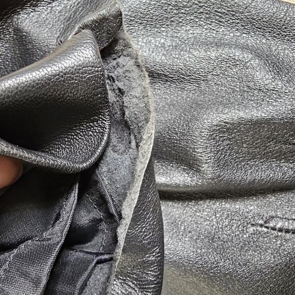 Vintage Emilio Dinara black leather pencil skirt 8 - Picture 8 of 10